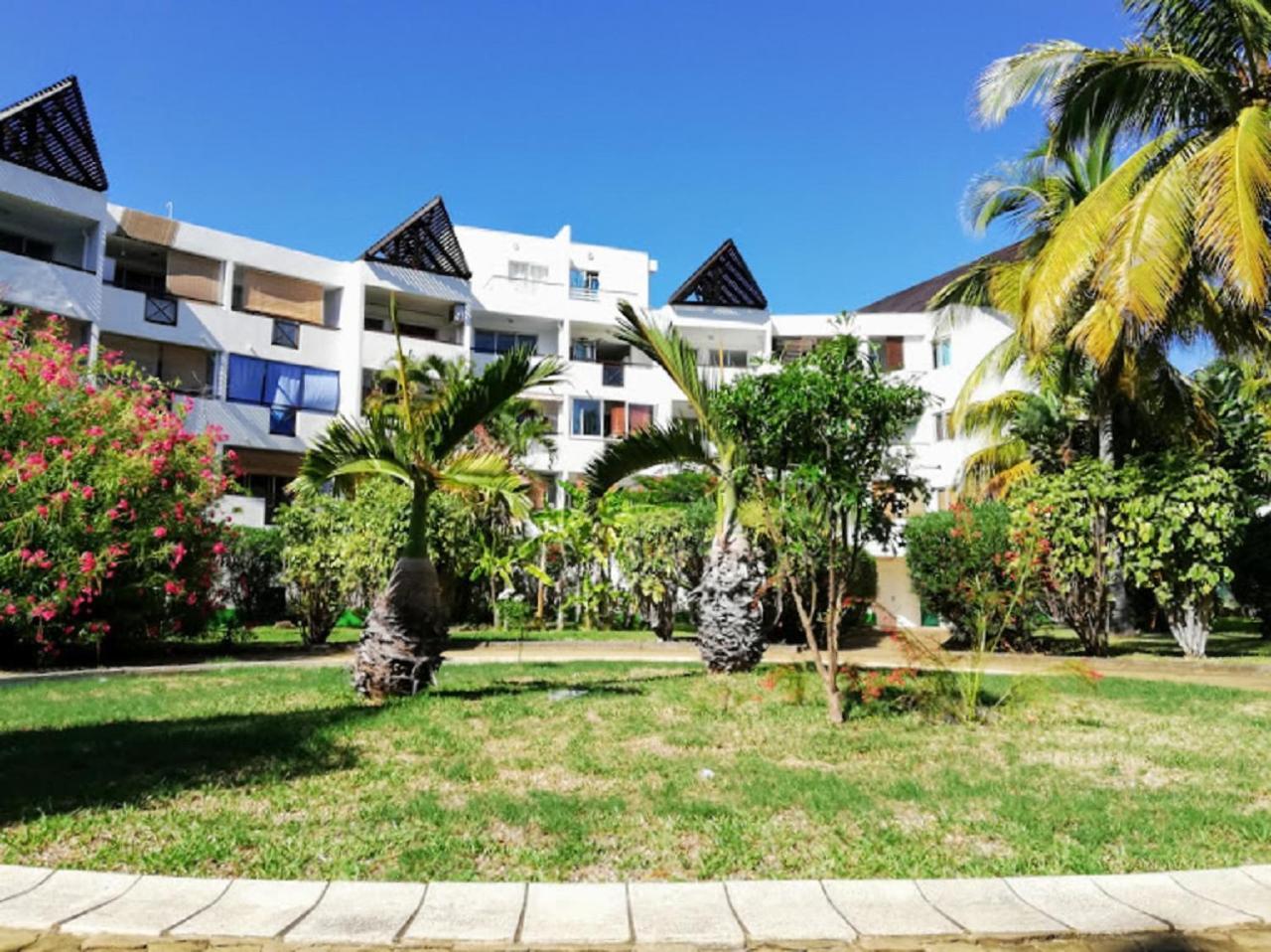 Le Ceylan Apartment Saint-Paul Exterior photo